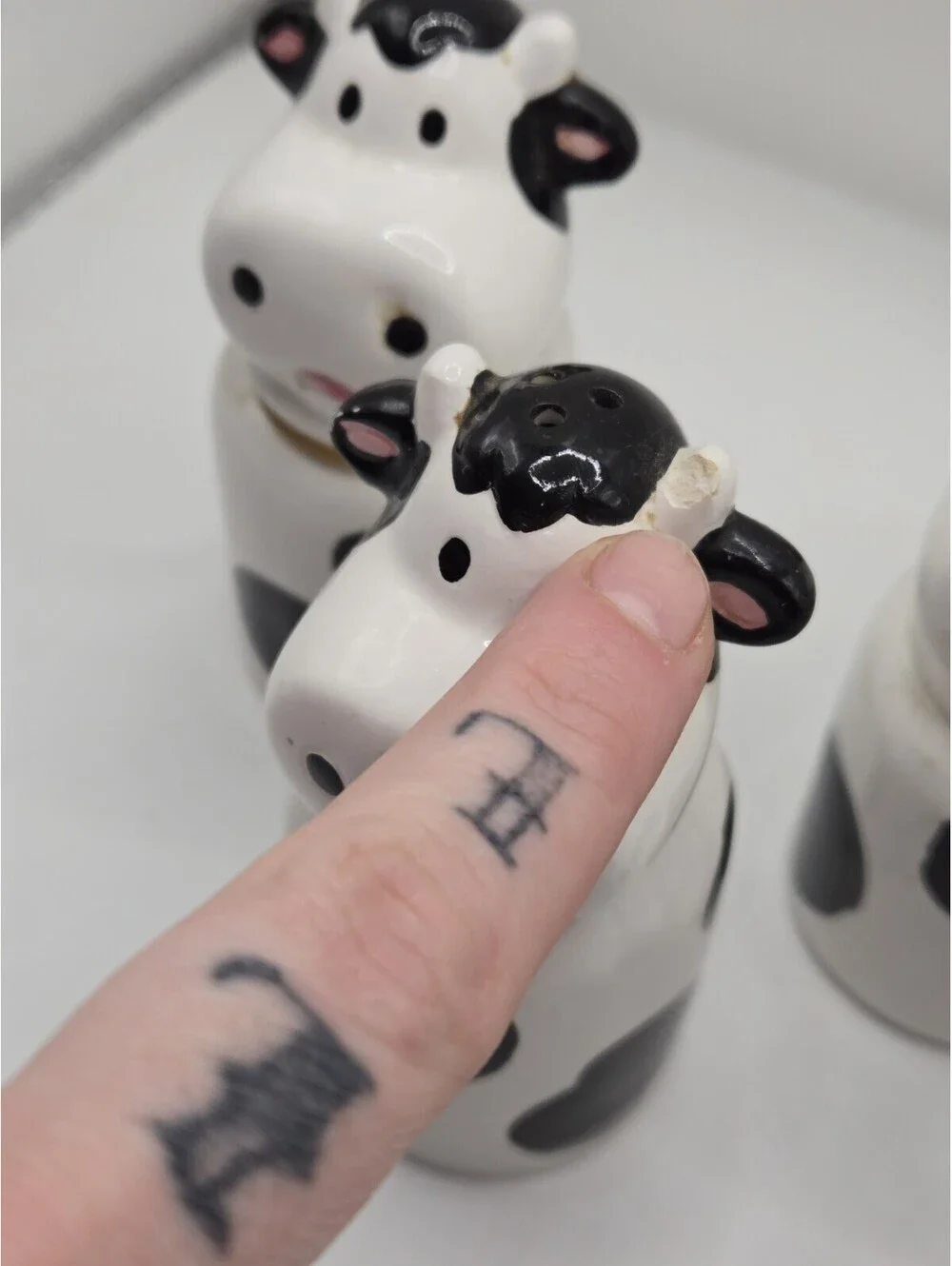 Vtg Ceramic Cow Spice Jars Shakers Set of 7 Black White Country Kitchen AS IS